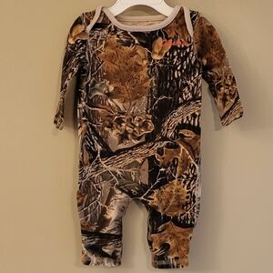 Cabela's Seclusion 3D camo footless romper/footie